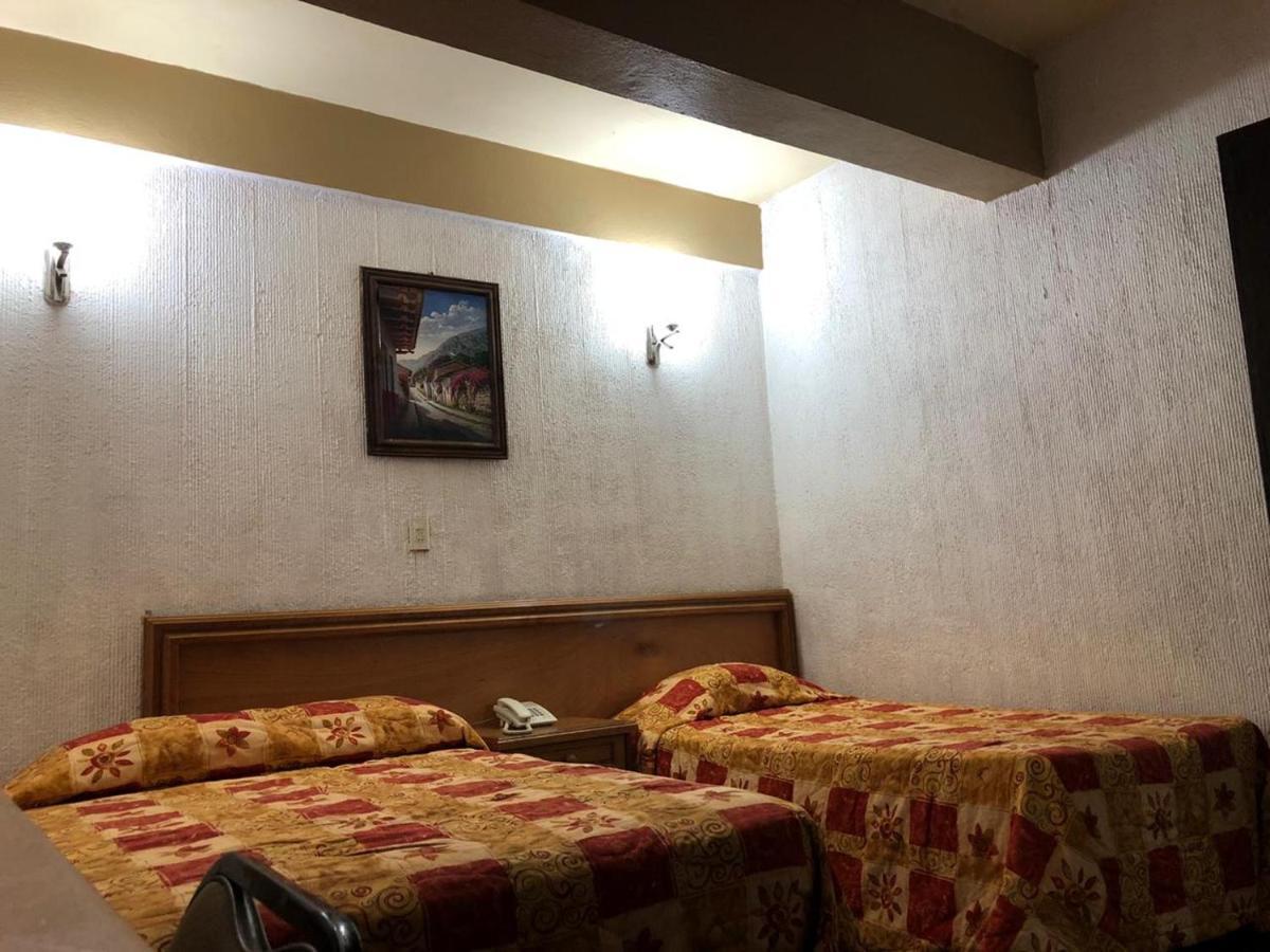 Hotel Sol Del Pacifico Lázaro Cárdenas Buitenkant foto