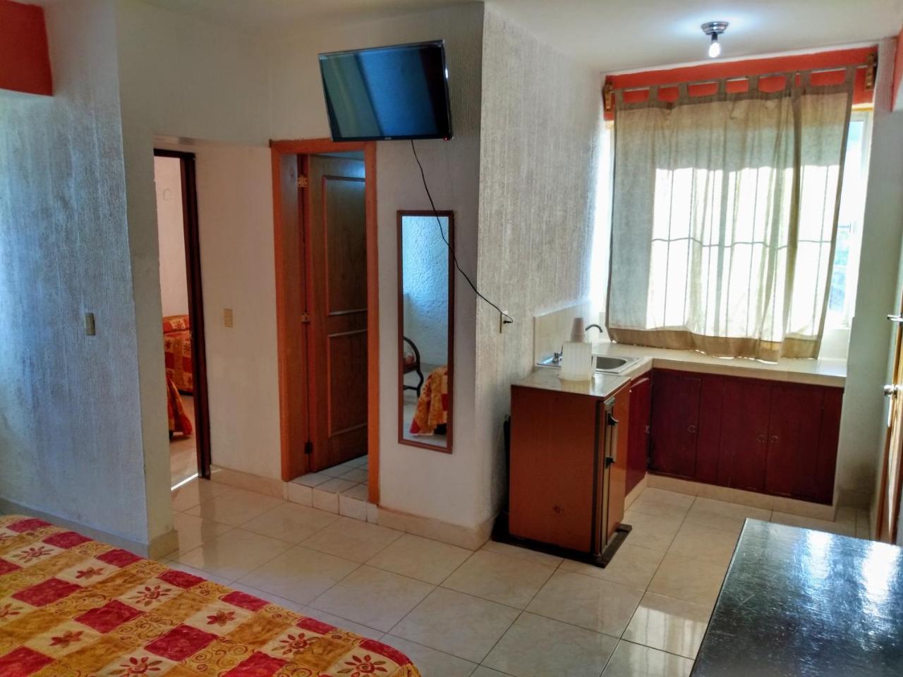 Hotel Sol Del Pacifico Lázaro Cárdenas Buitenkant foto